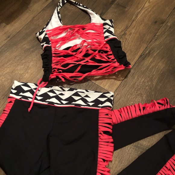 dance outfit!